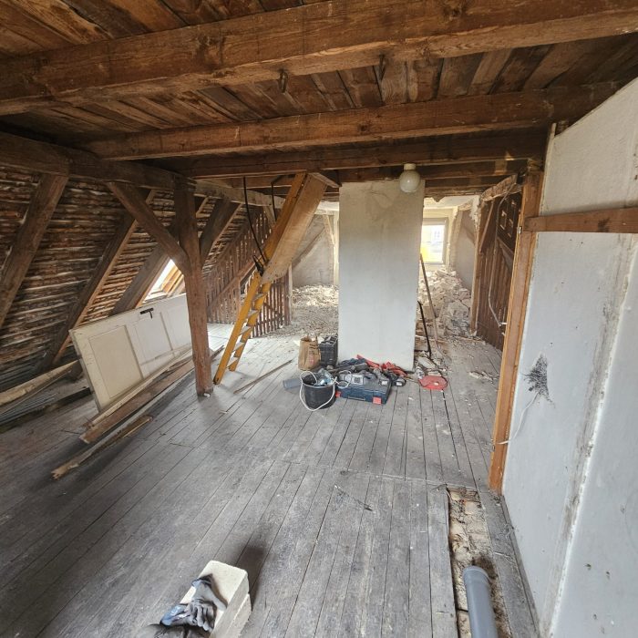 Dachgeschossumbau vorher
